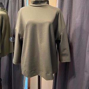 Halston top in army green